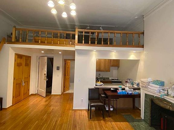 4th image of 132 W 74th St APT 2B