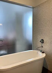 Rented by Luxus Manhattan Realty