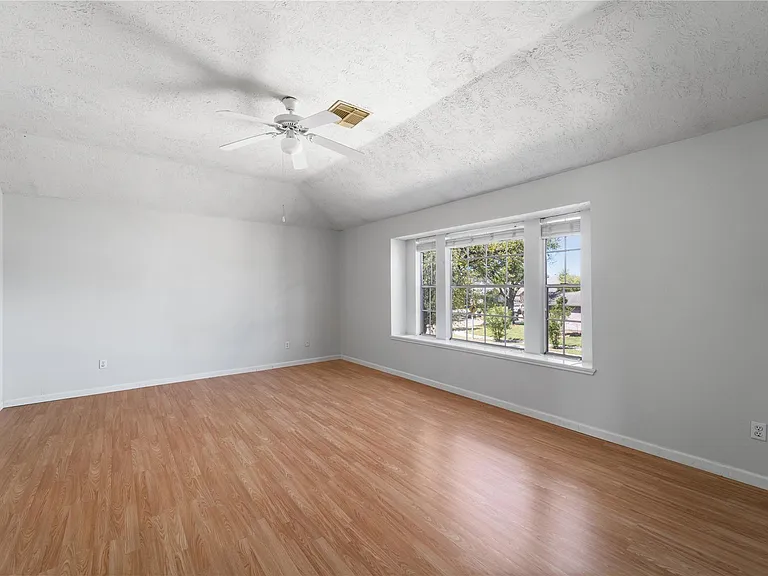 11959 Swords Creek Rd — Photo 24