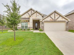 352 Canadian Ln, Burleson, TX 76028