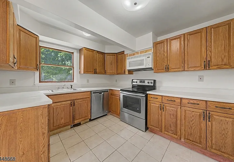 12 High St — Photo 12