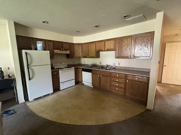 720 E Culton St, Warrensburg, MO