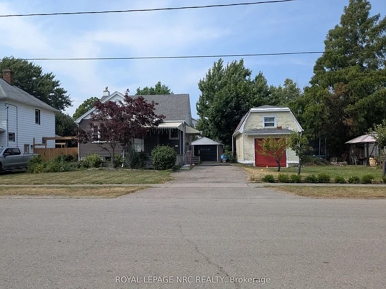 187 Neff St #UPPER — Photo 1