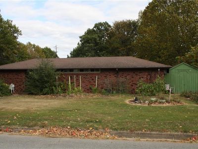 701 Maple Dr, Springdale, AR, 72764