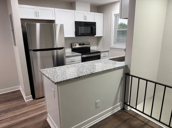 6418 Lupine Ter, Indianapolis, IN 46224