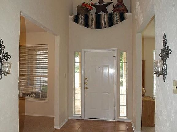 3rd image of 1209 Dove Cir
