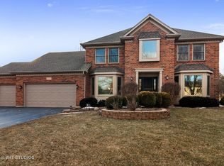 5111 Coneflower Dr, Naperville, IL 60564