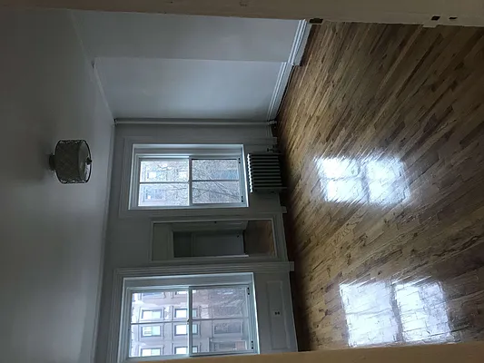 Rented by Adrey Management Corp | media 8