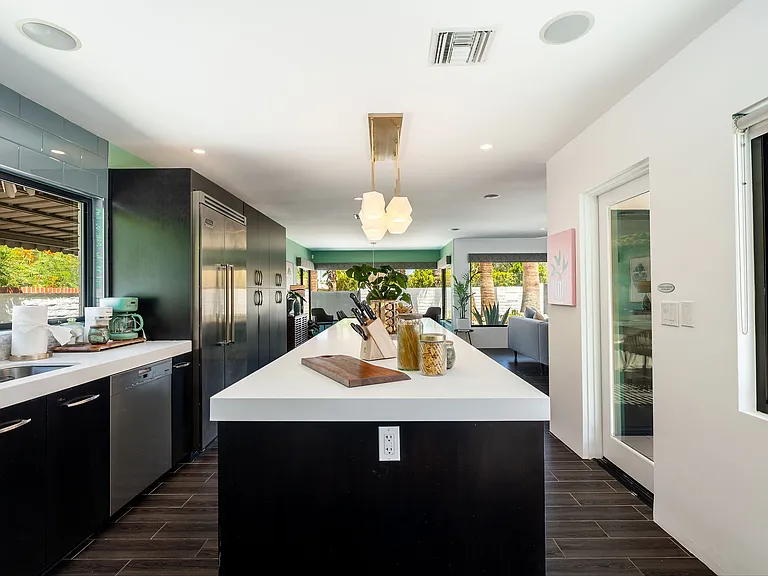371 S Pablo Dr — Photo 19