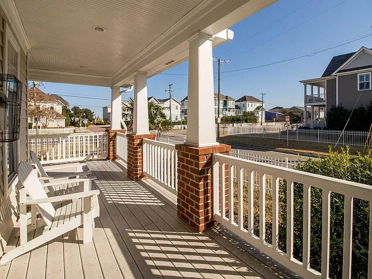 3831 E Ocean View Ave — Photo 4