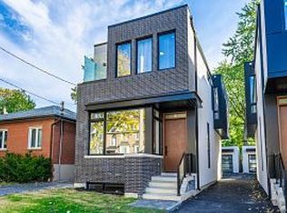 For sale: #7 -130 LONG BRANCH AVE, Toronto, Ontario M8W0A9