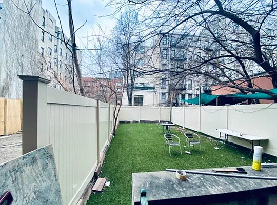 Rented by Bond New York | media 11