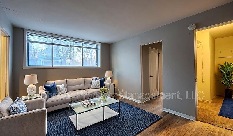 1st image of 1258 10th St N APT 2