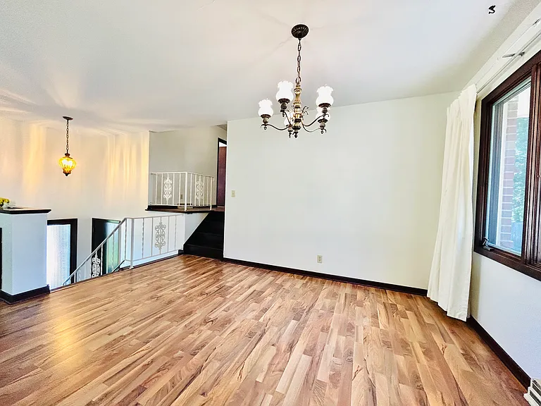 8001 Sandalwood Dr — Photo 6