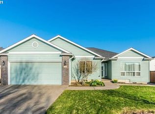 119 10th St, Jefferson, OR 97352