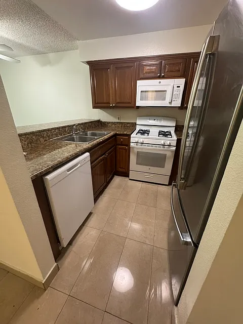 Windmark Apartment — Photo 2