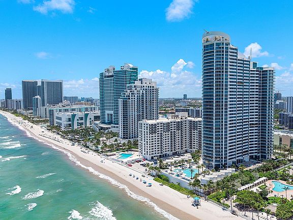 3rd image of 3101 S Ocean Drive #2707