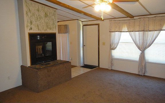 4th image of 123 Wallace Green St