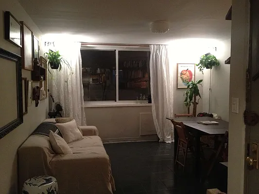 Rented by True Real Estate Group | media 12