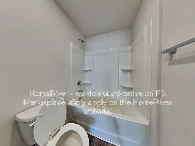 3999 Meredith Woods Ln — Photo 20