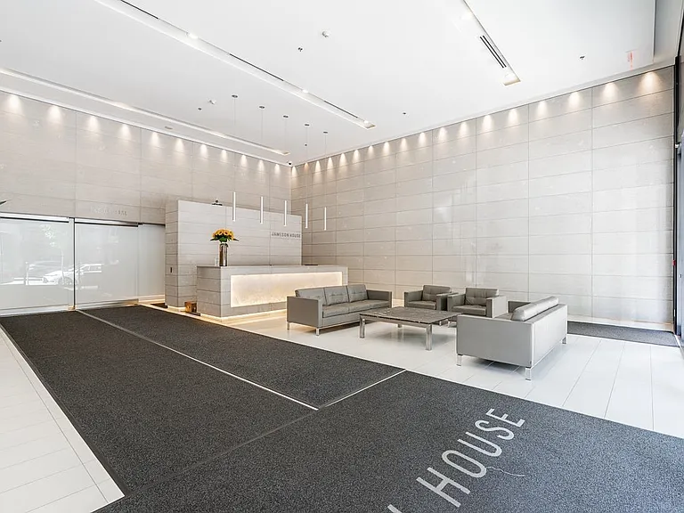 838 Hastings St W #2402 — Photo 17