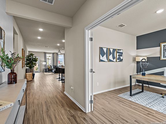 5th image of 10514 Briceway Club