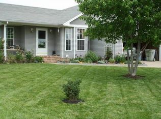 307 Early Dr, Hopkinsville, KY 42240