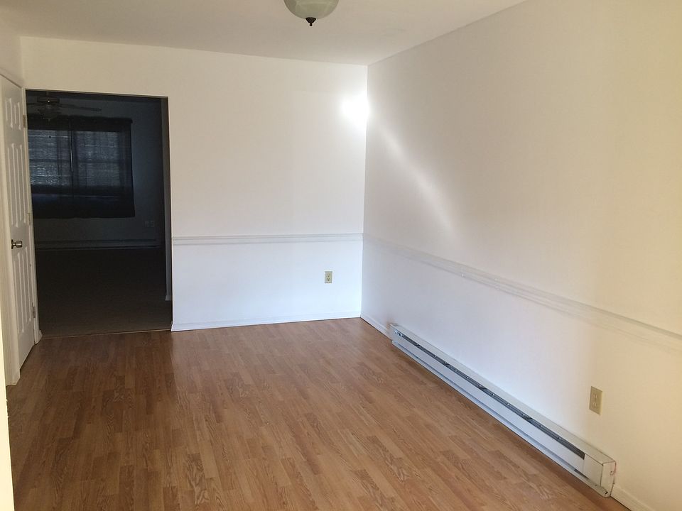 1st image of 6801 Salem Park Cir