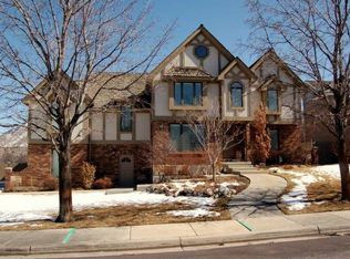 8337 S Ridge Point Rd, Sandy, UT 84093