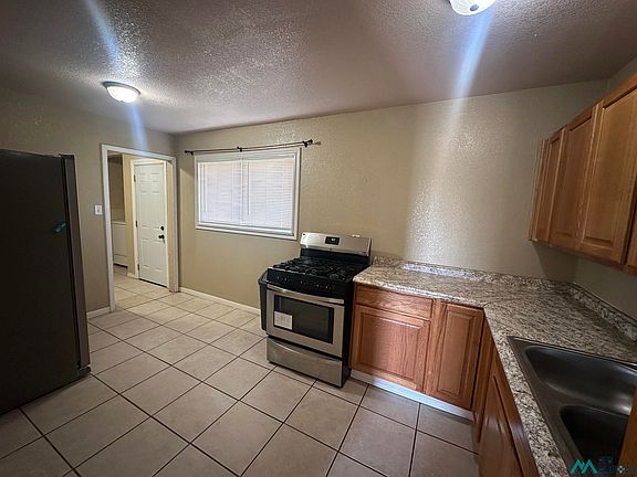 3rd image of 1302 S 2nd St