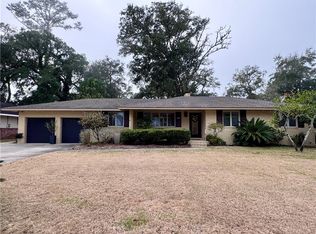 519 Wesley Oak Cir, Saint Simons Island, GA 31522