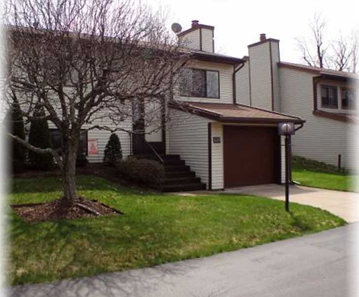 1st image of 629 Montroyale Dr