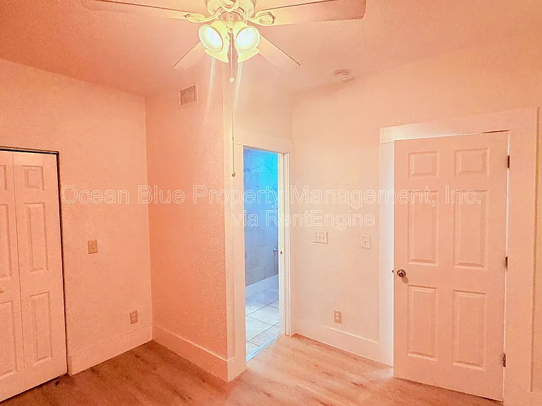316 W Columbus Dr #A — Photo 10