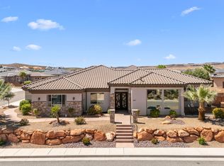 1947 N Park Grove Dr, Washington, UT 84780