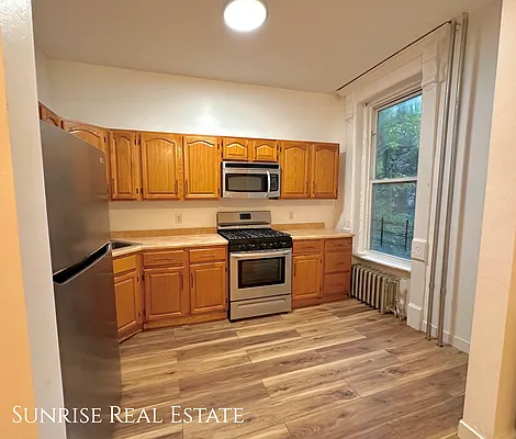 Kitchen, photo 2