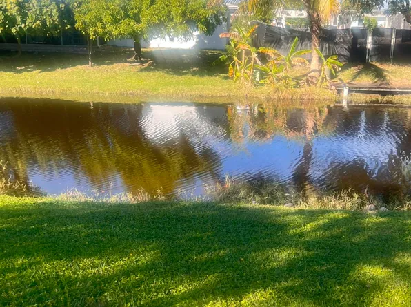 7505 NW 5th Place #106, Margate, FL 33063