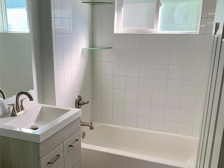 4385 Benton St — Photo 2