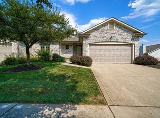 5010 Birch Grove Dr, Groveport, OH 43125