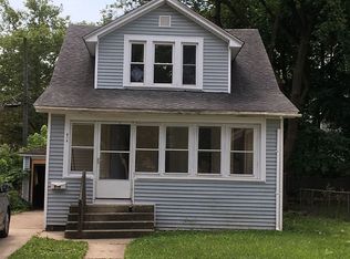 814 Lane Blvd, Kalamazoo, MI 49001