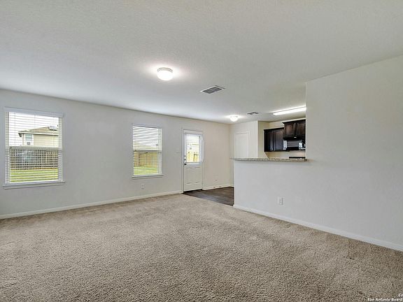 5th image of 6818 TRESELLE LN