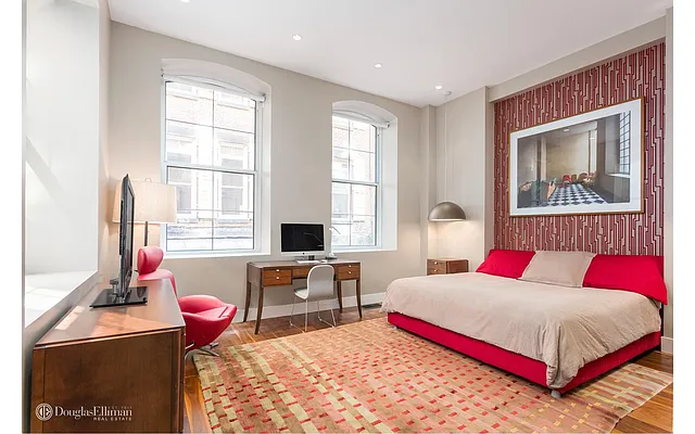 Sold by Douglas Elliman | media 17