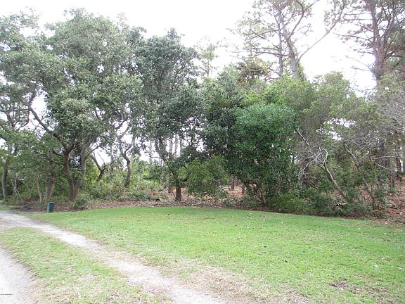 4th image of 527 Bayview Dr Lot 20