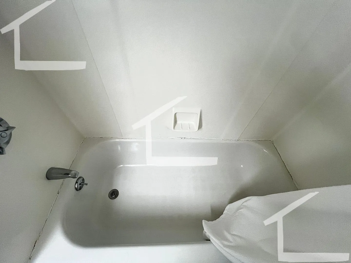 Huge 1 bed — Photo 4