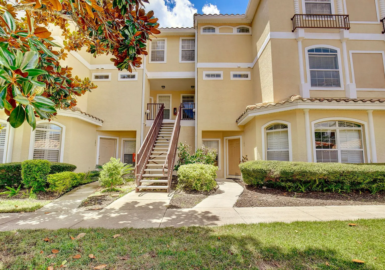 Key West Condominums — Photo 2