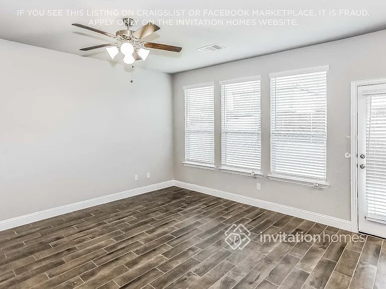 713 Rain Barrel Pl — Photo 4