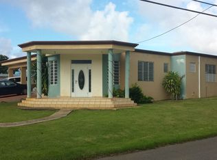 1100 Calle Los Quiles, Isabela, PR 00662