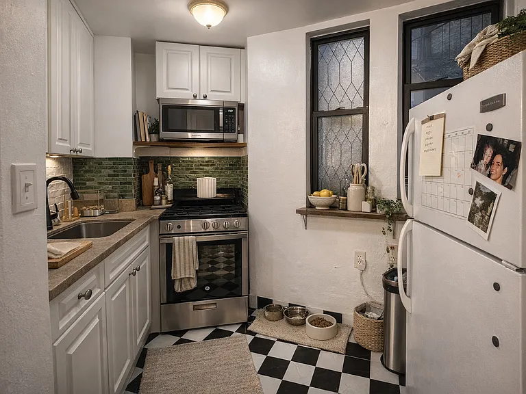 37A Bedford St #20 — Photo 4