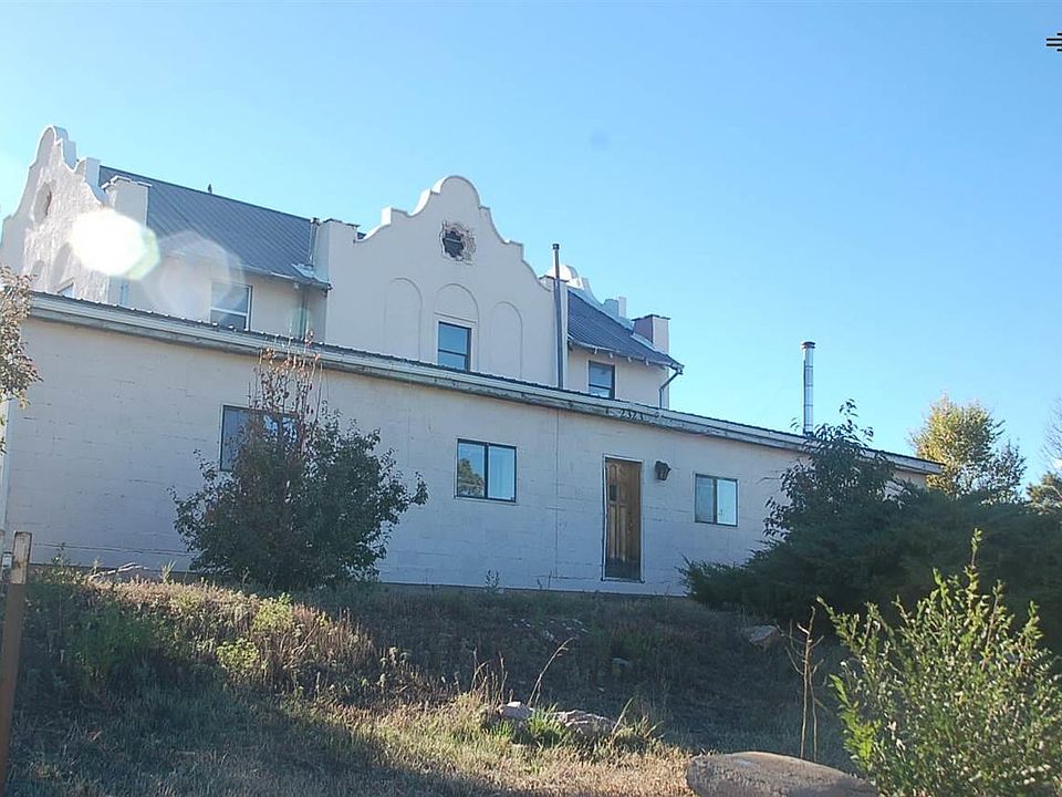 1st image of 2323 Hot Springs Blvd