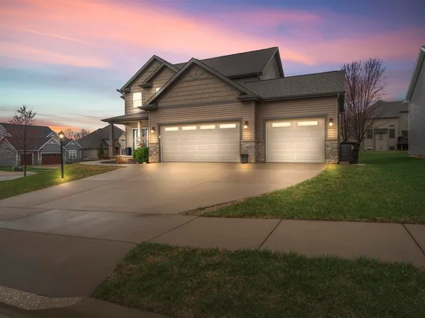 6402 W Callahan Ct, Edwards, IL 61528