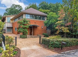 2963 N Fulton Dr NE, Atlanta, GA 30305